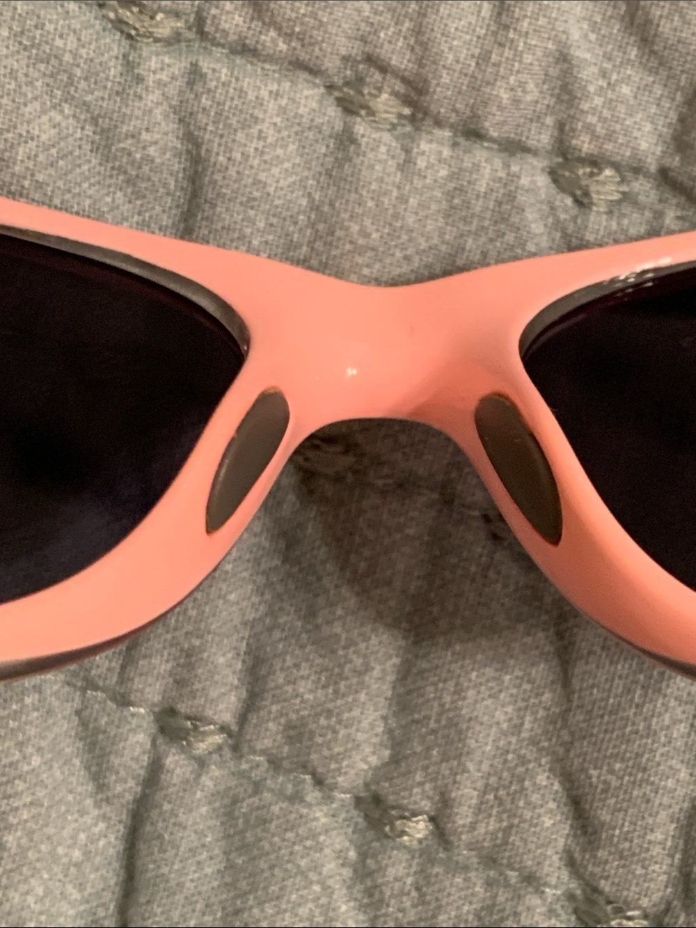 Costa Pink Frame Women's Sunglasses with Dark Lenses - Picture 7 of 8